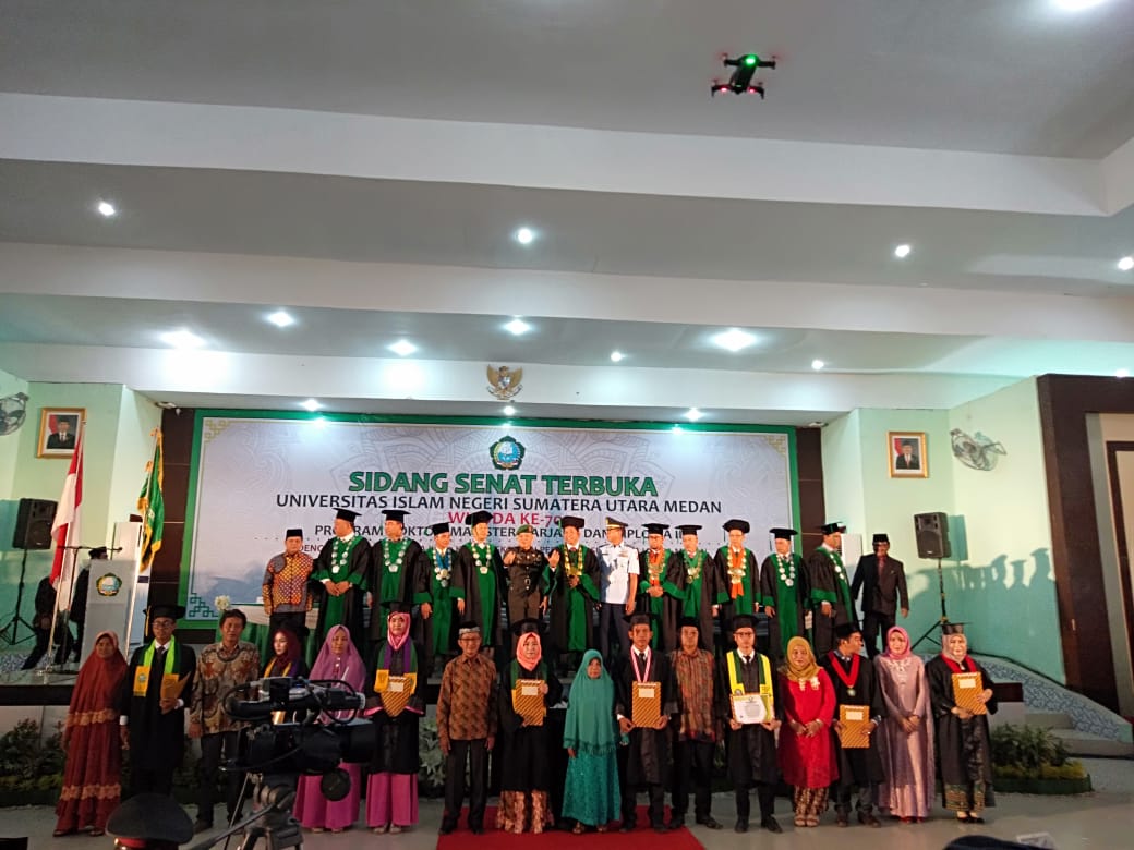   527 Lulusan UINSU Diwisuda, Diharapkan Menjadi Lulusan yang Mampu Mengikuti Era Industri 4.0
